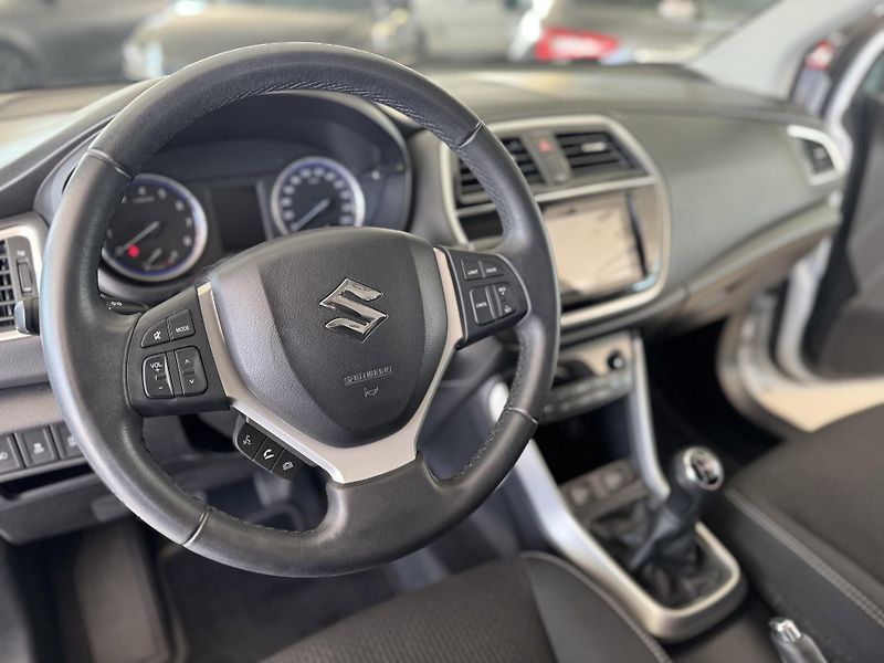 Suzuki SX4 S-Cross 1,0BoosterJet*Navi*REZERVACE! - fotka 10 z 31