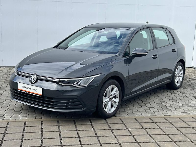 Volkswagen Golf Life 1,0TSi - fotka 1 z 22