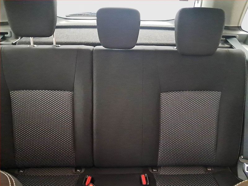 Suzuki Vitara (2022) Premium 1.4 BoosterJet - fotka 10 z 17