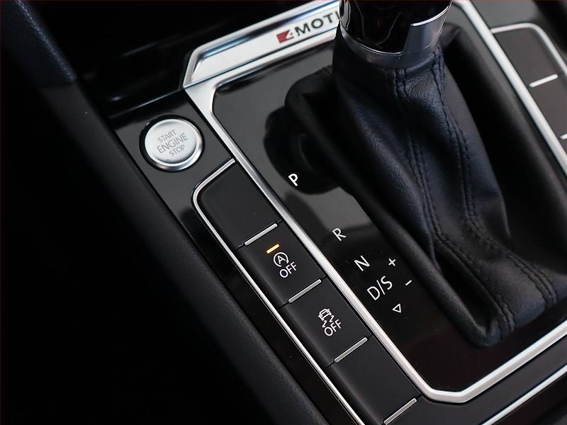 Volkswagen Passat (2017) 2.0 TDI, 4X4, Automat - fotka 23 z 25