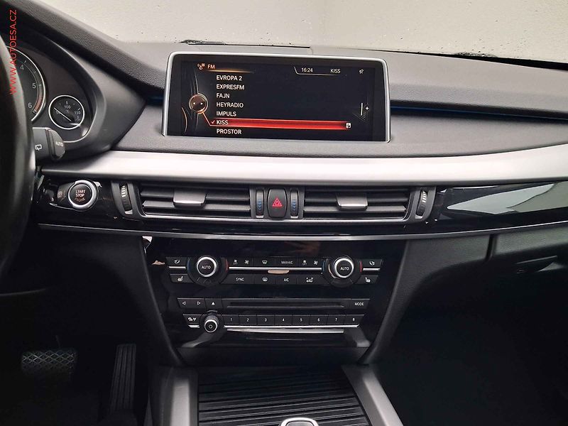 BMW X5 (2014) 2.0 D xD, ČR, AT, navi, bixen - fotka 12 z 21