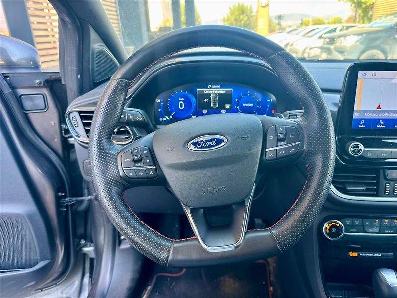 Ford Puma 1,0 EcoBoost Hybrid Automat ST - fotka 12 z 24