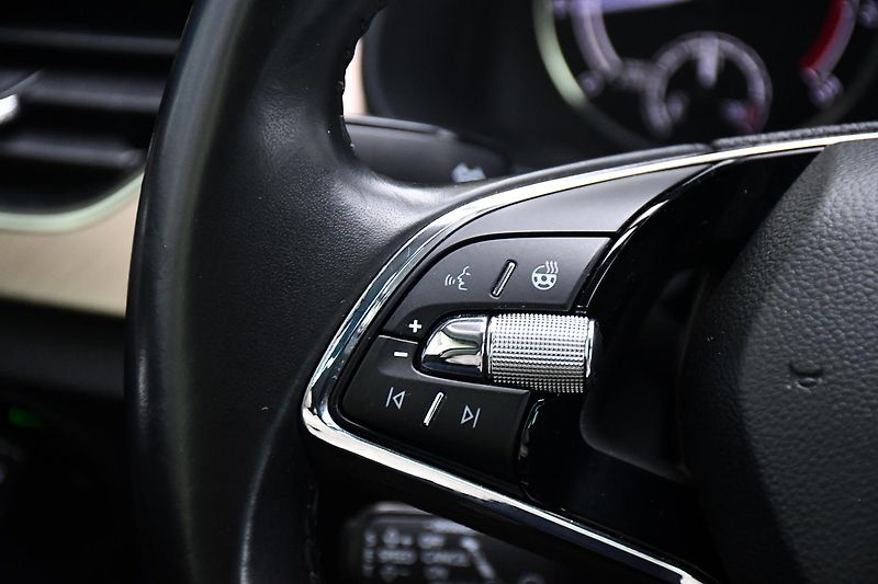 Škoda Scala 1.0TSi 81kW STYLE  - fotka 23 z 38