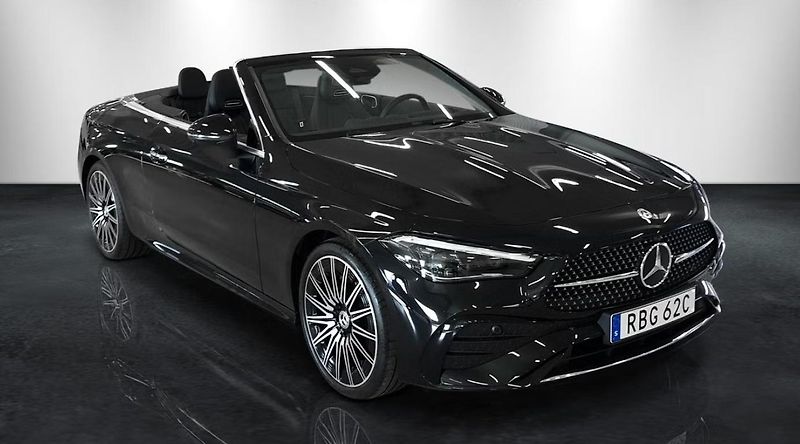 Mercedes-Benz CLE 200 AMG 360k HuD Ambient - fotka 2 z 12