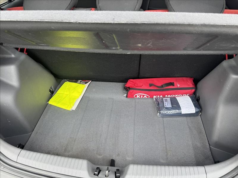 Kia Rio 1,4 i,klima - fotka 7 z 19
