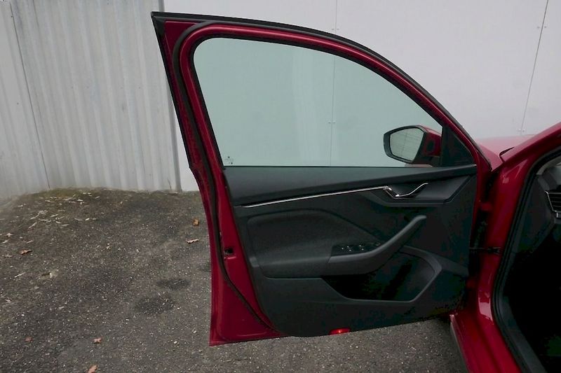 Škoda Fabia (2025) 1.0 TSI 70kW M5° Top Selection - fotka 11 z 35