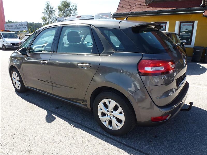 Citroën C4 Picasso 1,2 PureTech 130 6MAN Turbo  S - fotka 12 z 46