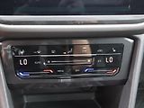 Volkswagen Tiguan Allspace 2,0 TSI 4x4 DSG R-Line 7-Míst - náhled 32