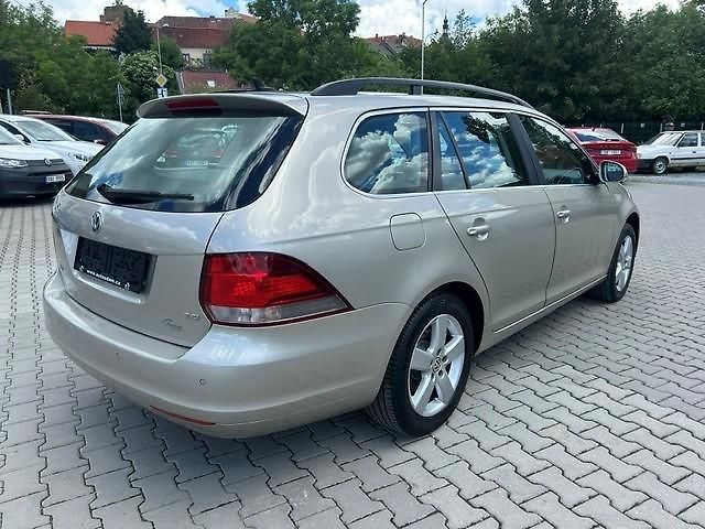Volkswagen Golf 1,2TSi 77kW Variant Tažné zař. - fotka 3 z 54