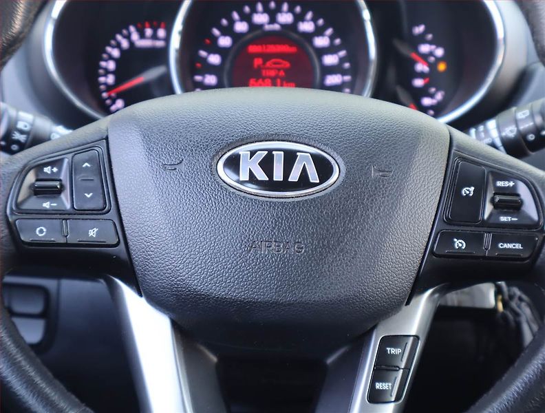 Kia Rio (2013) 1.4 CVVT, Serv.kniha, Tempomat - fotka 15 z 15