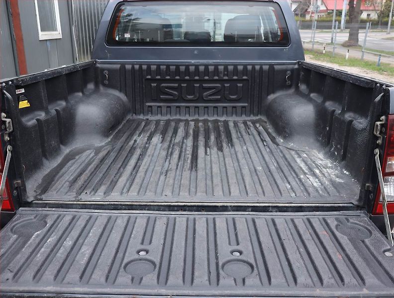 Isuzu D-Max (2017) 1.9 D, 4X4, Kůže, Navi - fotka 14 z 24