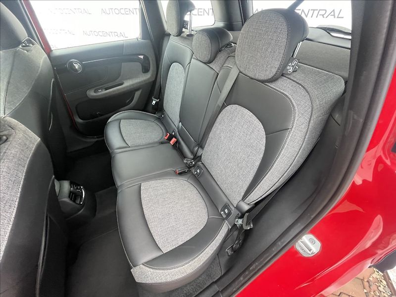 Mini Countryman 2,0 D,Cooper,100kW,STK 3/28,se - fotka 24 z 24