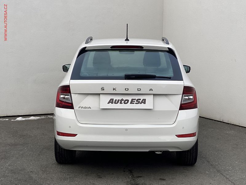 Škoda Fabia (2020) 1.0 TSi, ČR, Style, LED - fotka 5 z 16
