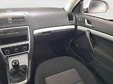 Škoda Octavia (2009) Ambiente 1.6 TDI, po STK - náhled 8