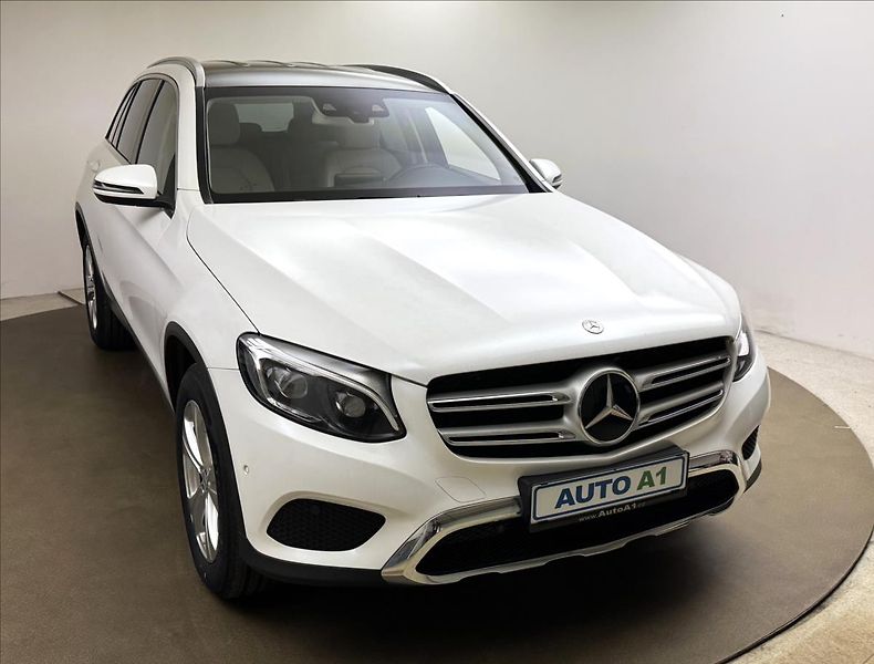 Mercedes-Benz GLC 2,1 OFFR PAK. VZDUCH EXCLUSIVE - fotka 3 z 51