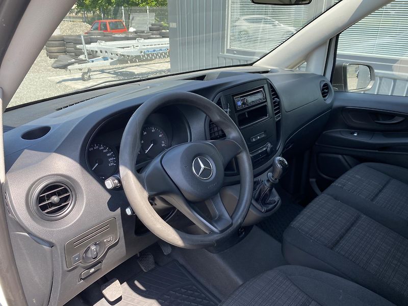 Mercedes-Benz Vito 114 CDI -6 MÍST-KLIMA-LONG-DPH - fotka 14 z 35