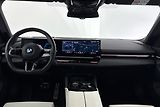 BMW Řada 5 540d xDrive Touring - náhled 7
