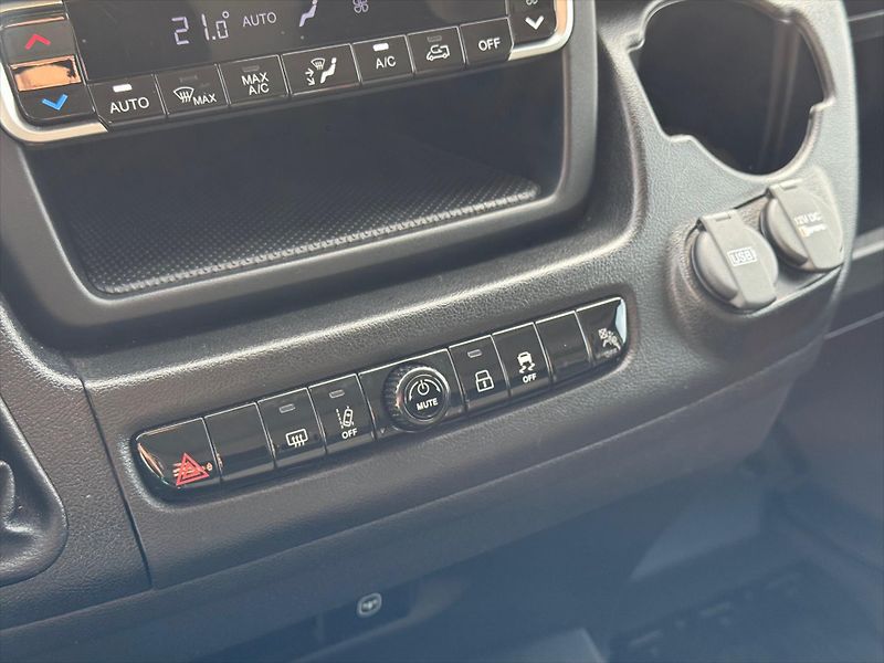 Toyota ProAce 2,2 L2H2,Active Multimedia  Ma - fotka 17 z 18