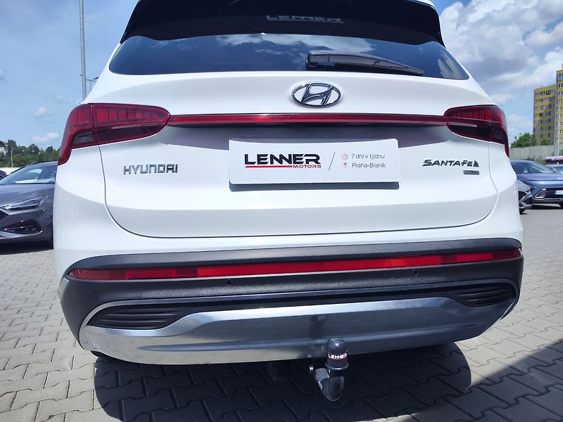 Hyundai Santa Fe 2.2 CRDi/142kW STL PRM PANO - fotka 11 z 41