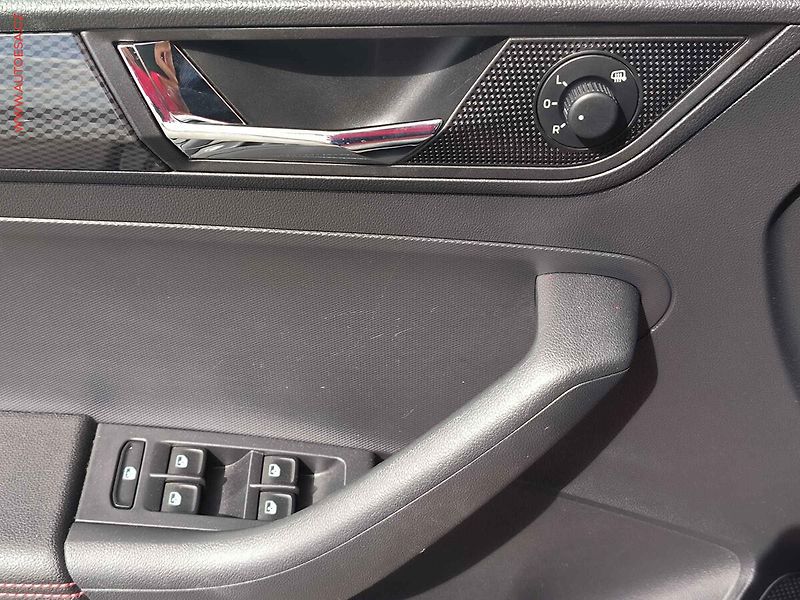 Škoda Rapid (2018) 1.0TSi, 2.maj,ČR, Bixenon - fotka 16 z 19