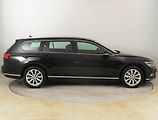 Volkswagen Passat (2019) Highline 2.0 TDI, Automat - náhled 6