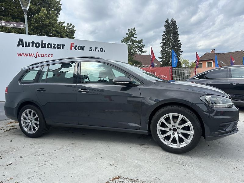 Volkswagen Golf (2018) 1.0TSI ser.knížka nová TK - fotka 3 z 27