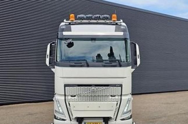 Volvo FH (2024) 460 8x2 plato/tahač + HR - fotka 14 z 30