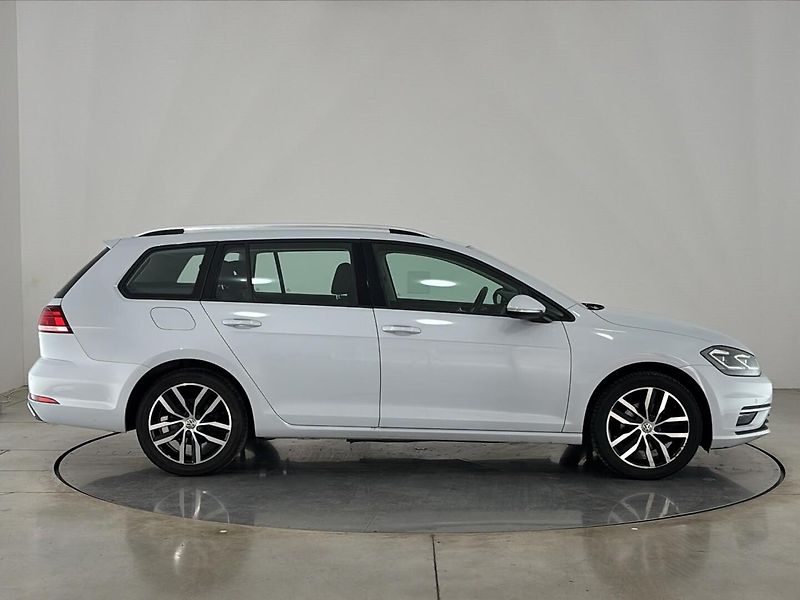 Volkswagen Golf Maraton Edition - fotka 16 z 29