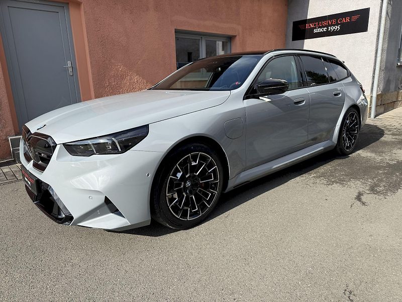 BMW M5 Touring Individual NEW Garance - fotka 2 z 55