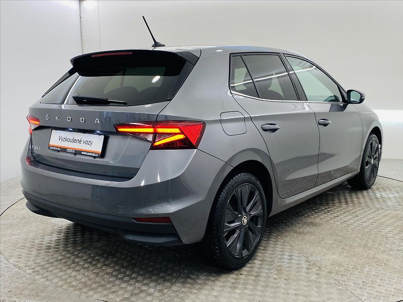 Škoda Fabia 1,0 TSI 81kW Style Plus - fotka 2 z 25