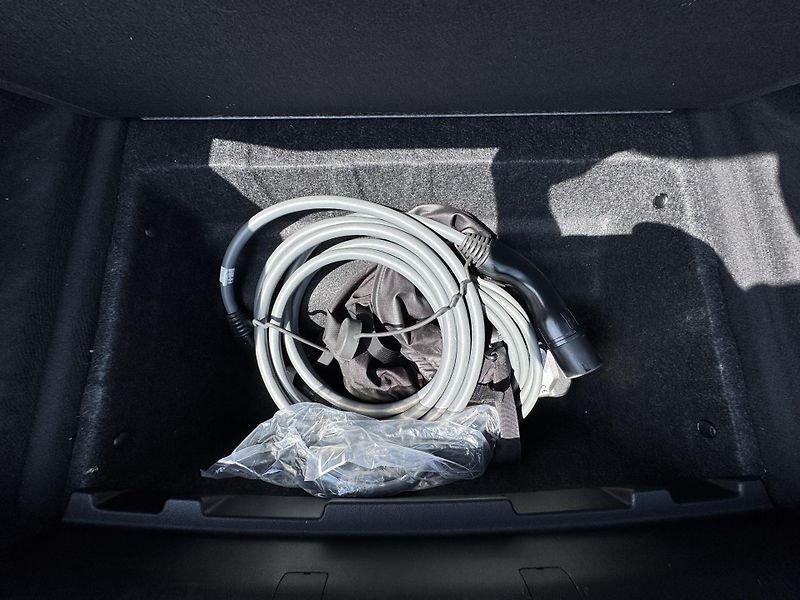 BMW i4 eDrive 40 Tažné Keyless SoH 94 - fotka 24 z 25