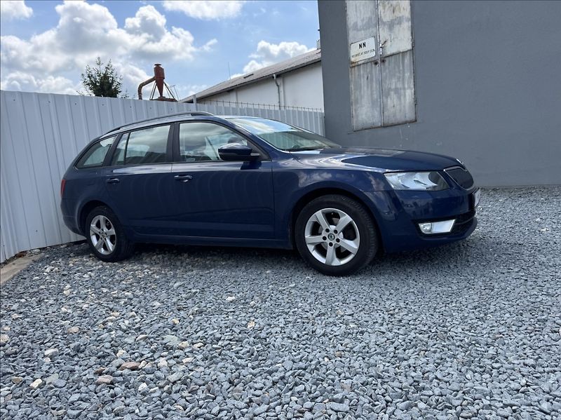Škoda Octavia 1,6 TDI 77kW původ ČR - fotografie inzerátu