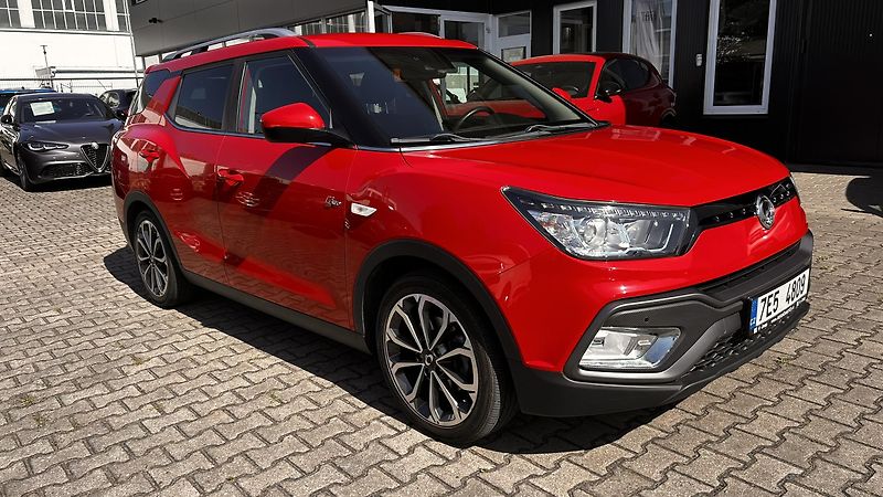 SsangYong XLV 1.6i AT 4x4 - fotka 6 z 12