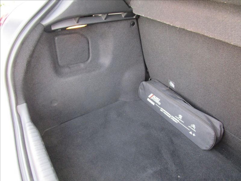 Citroën C3 1.2 PureTech 83 S&S Feel, 1. m - fotka 31 z 36