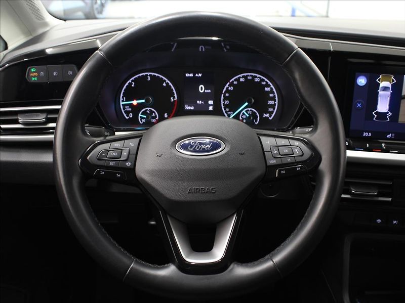 Ford Tourneo Connect 2,0 Eblue 4x4 7.míst Long ČR - fotka 10 z 25