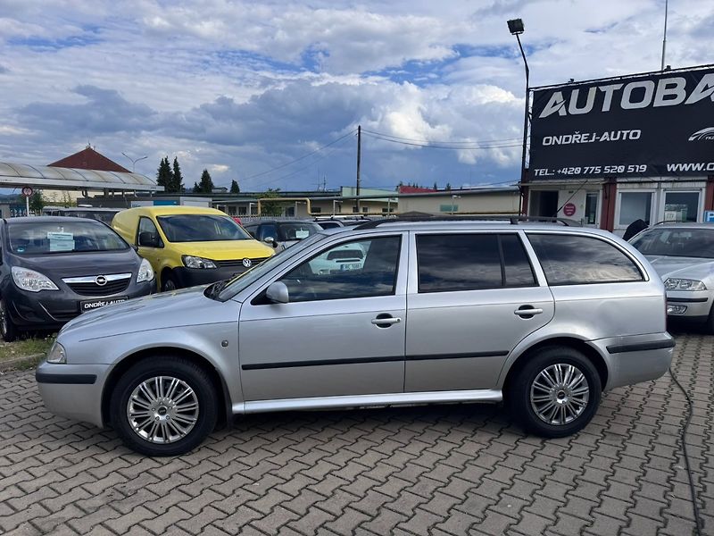 Škoda Octavia (2008) 1,9 TDI 74 KW TAŽNÉ - fotka 2 z 40