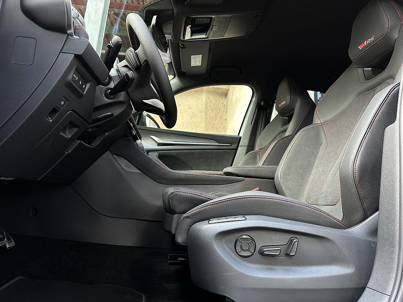 Škoda Kodiaq RS 2.0TSi 4x4 DSG 265PS Matrix - fotka 10 z 41