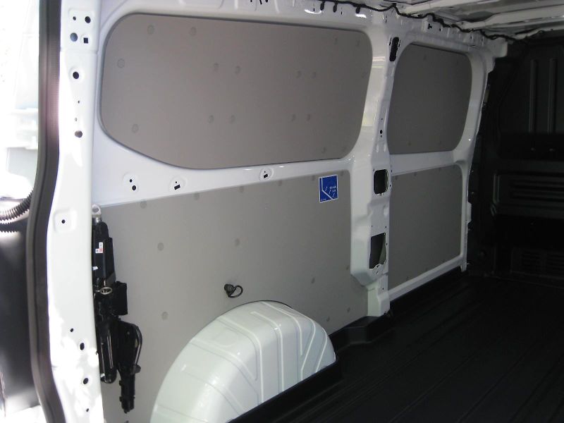 Ford Transit Custom (2026) TREND 320 L2,dlouhý, 136k - fotka 9 z 36