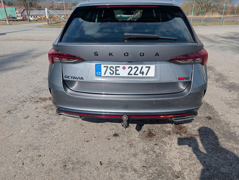Škoda Octavia (2023) Octavia combi Rs 147 kW 4x4  - fotka 9 z 9