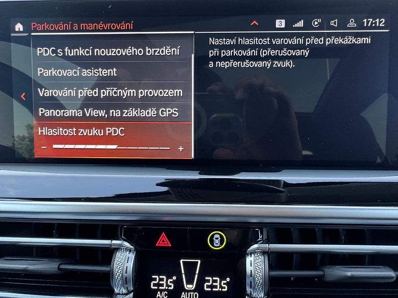 BMW X3 (2023) 20d LASER,PANO,HUD,servis 6/26 - fotka 43 z 51
