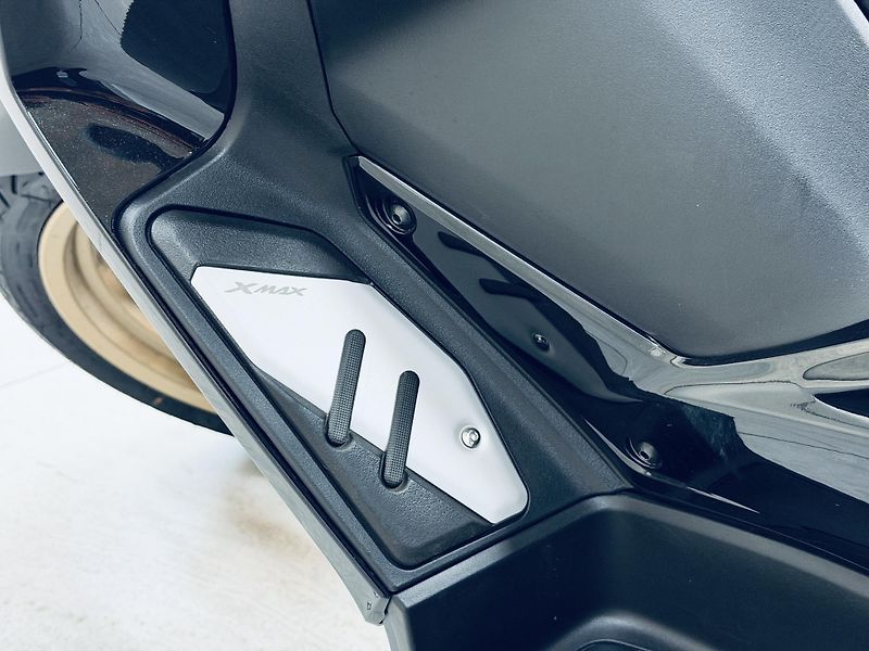 Yamaha X-Max 125 (2023) XMAX125 TechMAX  Dark Petrol - fotka 10 z 22