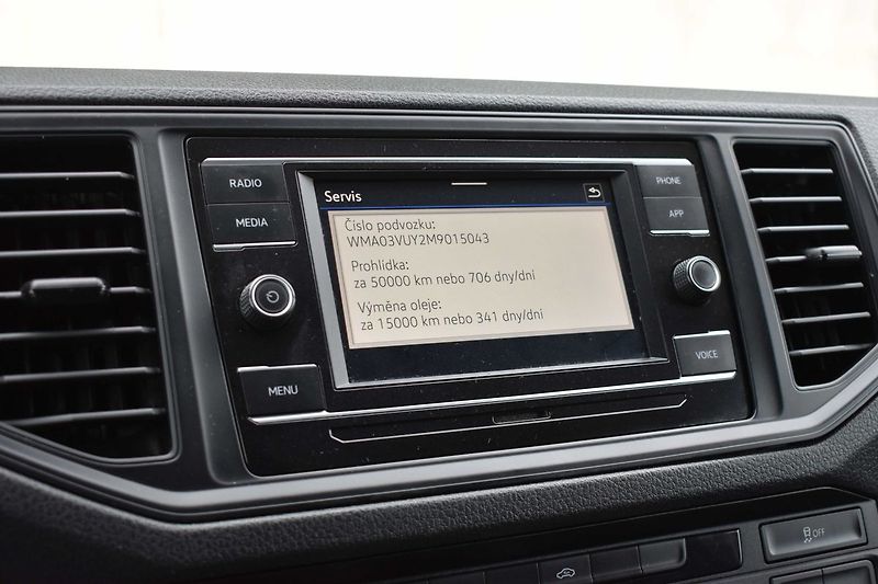 Volkswagen Crafter 2.0 TDI 103kW L2H2*CARPLAY*DPH - fotka 20 z 26