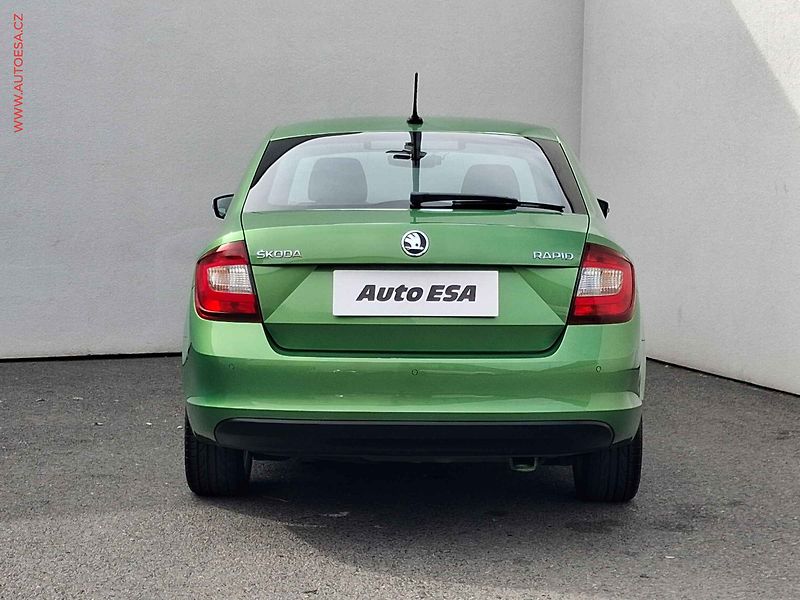 Škoda Rapid (2018) 1.0 TSI, 2.maj,ČR, Bixen - fotka 5 z 18