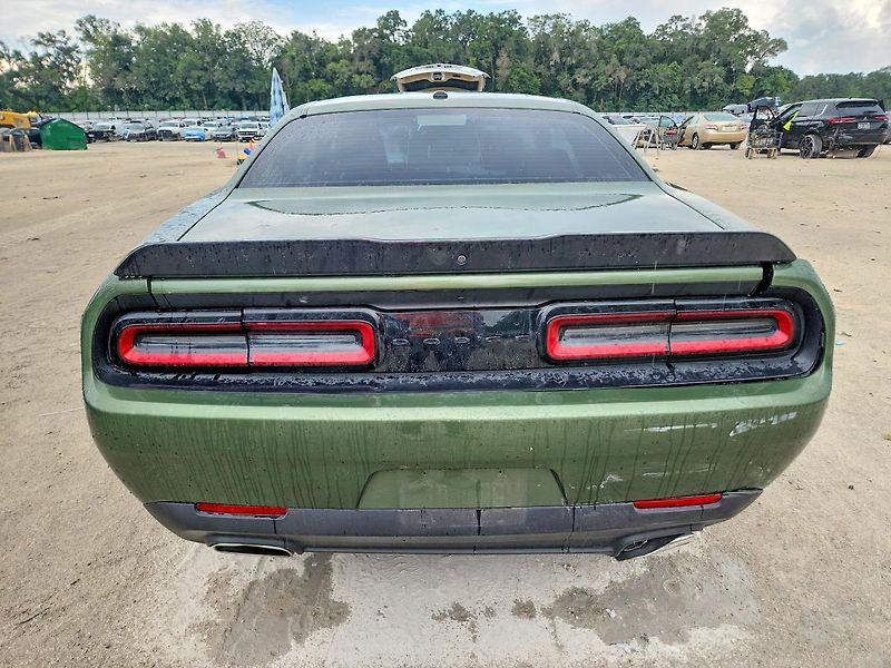 Dodge Challenger (2022) SXT 3.6 - fotka 6 z 11