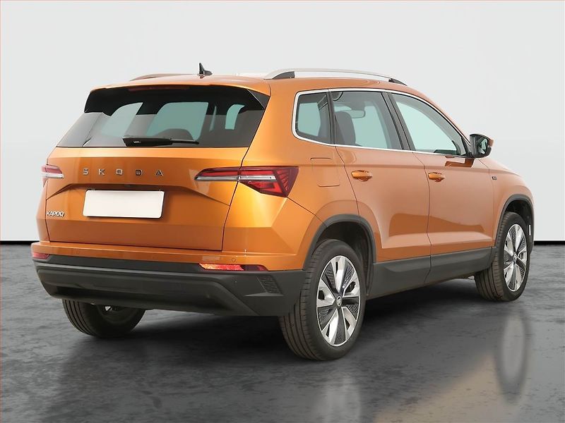 Škoda Karoq (2024) 1.5 TSI, Drive, FullLed - fotka 5 z 16