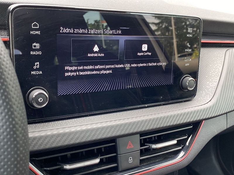 Škoda Kamiq (2025) 1.5 TSI DSG Monte Carlo - fotka 17 z 39