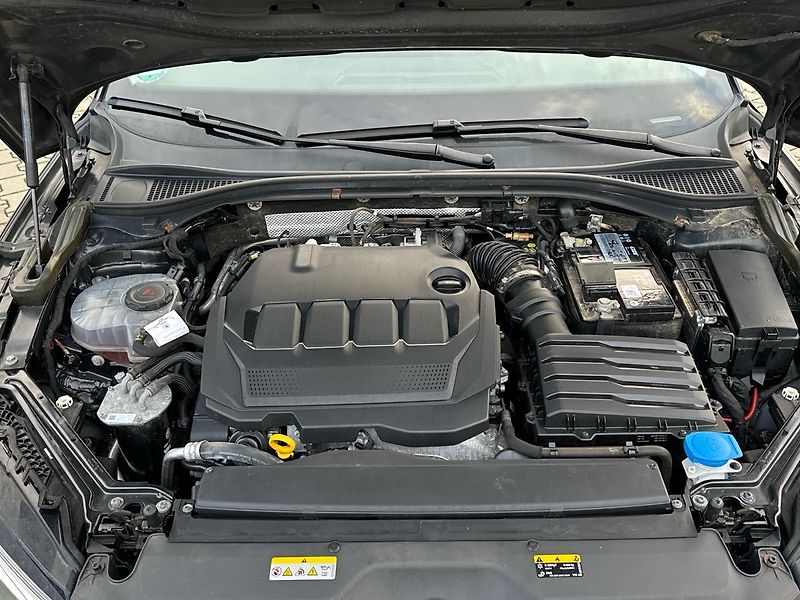 Škoda Superb 2.0TDi 110 kW AMBITION PLUS DS - fotka 17 z 24