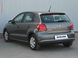 Volkswagen Polo (2010) 1.2i, 2.maj,ČR, Klima - náhled 6