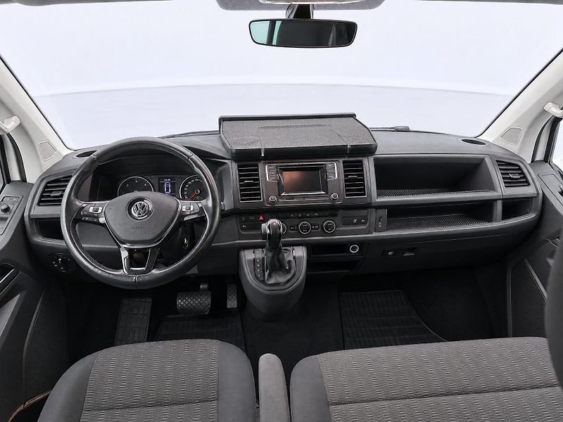 Volkswagen Caravelle 2,0 TDI 110kW DSG 9-Míst CZ - fotka 14 z 36