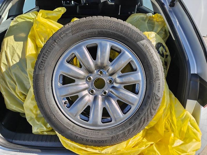 Škoda Octavia Ambition 6MP 2,0TDI - fotka 21 z 21